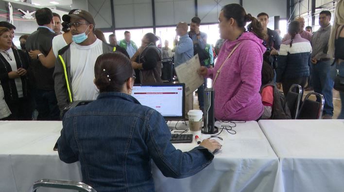 Imprime Coahuila actas en braille en la Dirección Estatal de Registro Civil