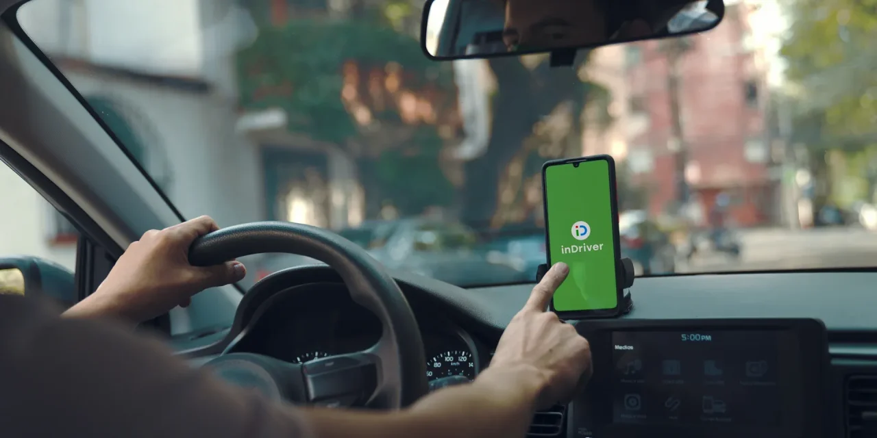 Obtiene inDriver licencia de operación en Coahuila; DiDi continúa funcionando