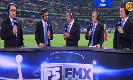 Afición de Rayados agreden a comentarista en plena transmisión (video)