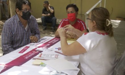 Afilian a mayores de 60 años para que obtengan credencial del INAPAM
