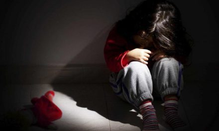Sentencian a madre y padrastro por muerte de niña de 2 años en Jalisco