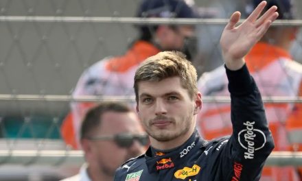 Verstappen obtiene pole position en el GP de México; ‘Checo’ consigue la cuarta posición