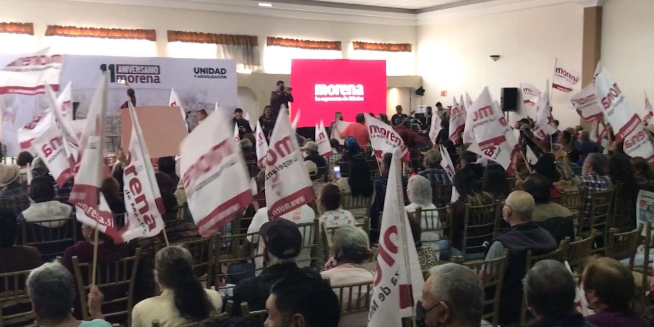 Celebran aniversario de Morena en Coahuila