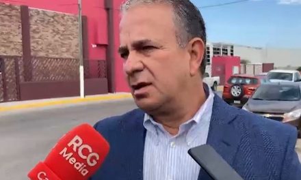 Es complicada la revisión de mochilas en escuelas de Saltillo