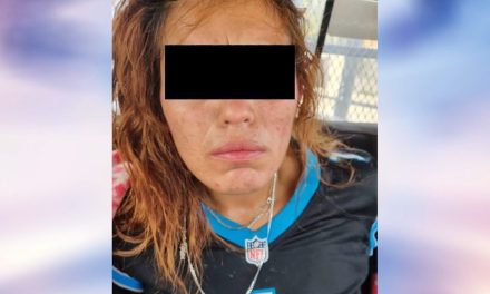 Detienen a mujer que estaba implicada en robo de escuelas en Saltillo