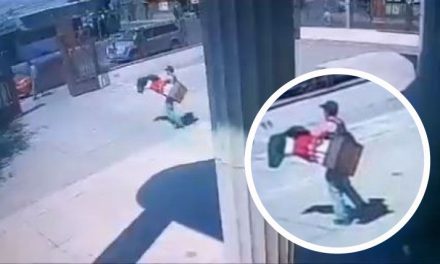 Como si nada… hombre roba figura religiosa de iglesia de Monterrey (video)
