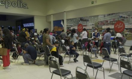 Vacunados más de 75 mil menores en Coahuila