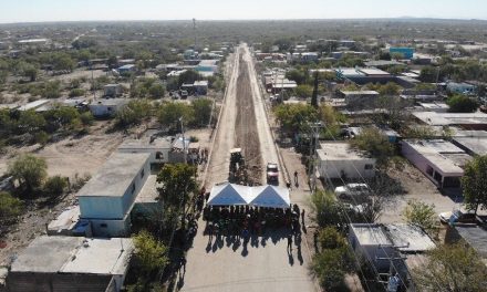 Arrancan trabajos de pavimentación en Sabinas