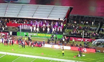 Grupo Firme es abucheado durante presentación en el medio tiempo de partido de la NFL en México