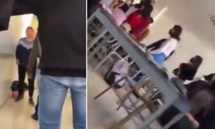 Madre de familia agrede a maestra por haber reprobado a su hija, en CDMX (video)