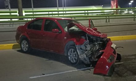Distracción ocasiona una carambola el domingo por la noche en Saltillo