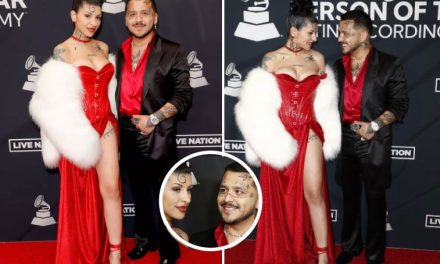 Quédate con quien se te quede viendo como Nodal a Cazzu en su look de Jessica Rabbit