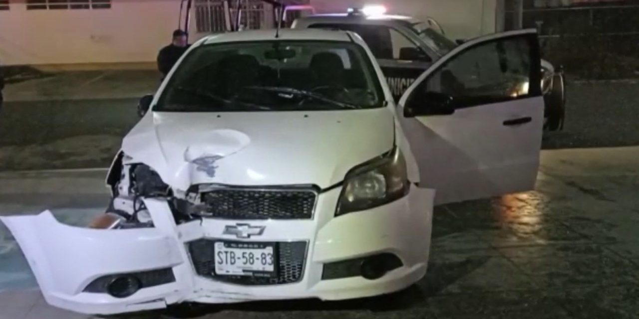 Saltillo: Joven derriba poste al norte de la ciudad e intenta escapar pero es detenido