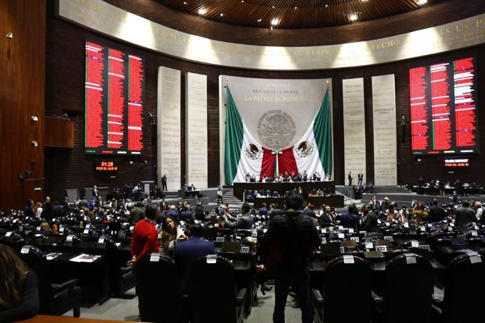 Aplazan debate de reforma electoral en el Pleno hasta el 6 de diciembre