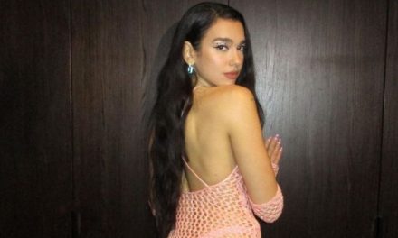 Dua Lipa enciende internet con vestido transparente de Patricio Estrella