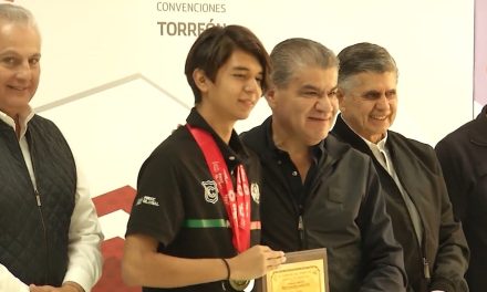 Gobernador reconoce a ganadores del First Global Challenge 2022