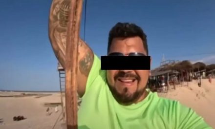 Turista graba su propia muerte… se rompe la tirolesa donde viajaba (video)