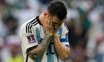 ¡Llegó la primera sorpresa del Mundial! Arabia le pega 2-1 a Argentina