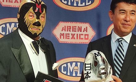 Mil Máscaras, condecorado por Japón; el luchador recibe homenaje al borde de las lágrimas