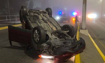 Saltillo: Niebla le quita visibilidad; terminó volcando