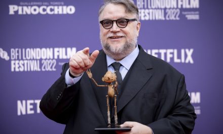 Pinocho le costó lágrimas a Guillermo del Toro, confiesa el cineaste en la FIL Guadalajara