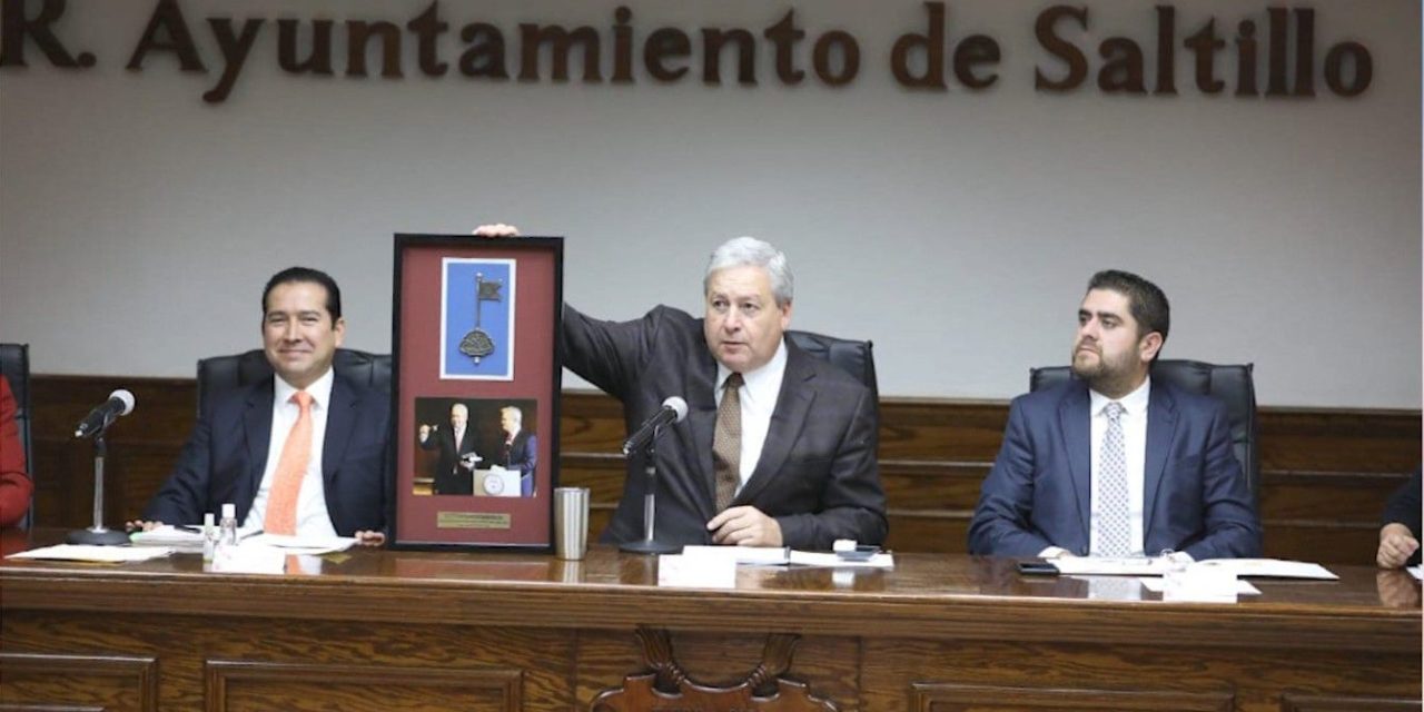 Presenta Chema Fraustro a Cabildo resultado de visita de trabajo a Austin
