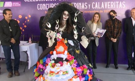 Realizan festival del Día de Muertos en la SEDU