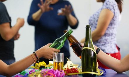 Exhortan a moderar el consumo de alcohol este Año Nuevo