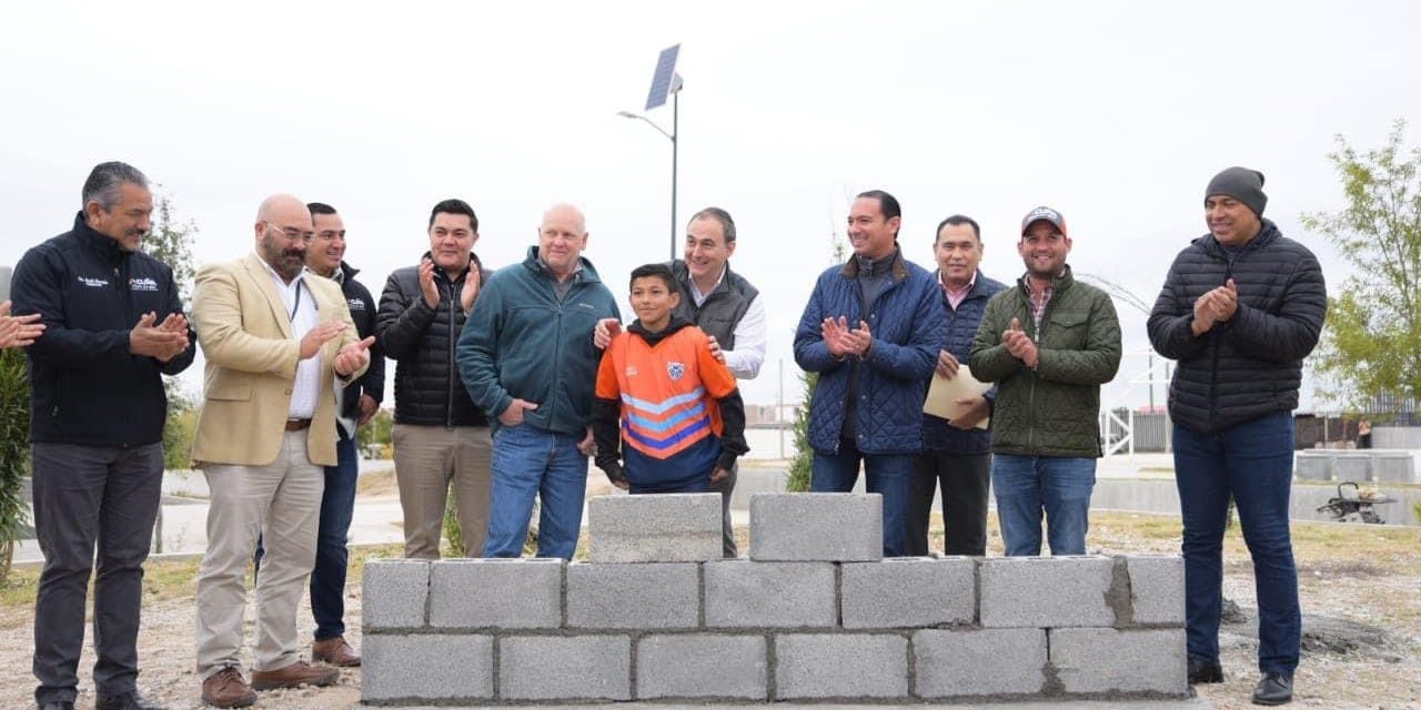 Remodelan área deportiva en Acuña