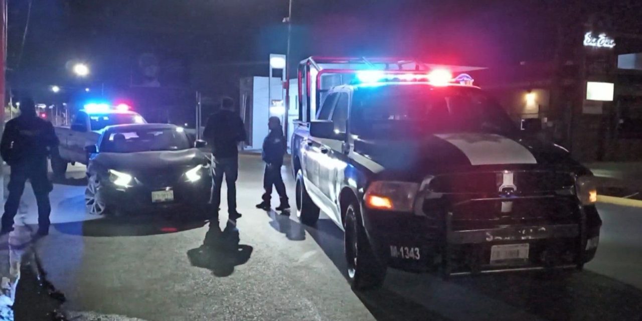 Policía alcanza a conductor ebrio que escapaba tras choque en Saltillo; fue a perseguir al auto que le pegó