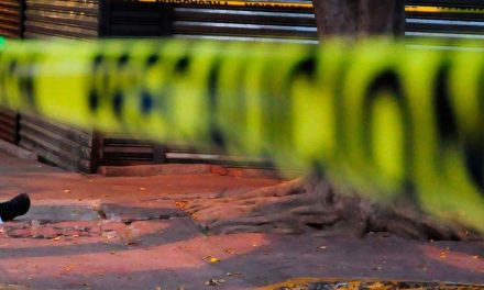 Balean a jóvenes tras salir de un bar en Nuevo León