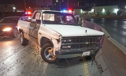 Saltillo: Provoca carambola por velocidad y efectos del alcohol en periférico LEA