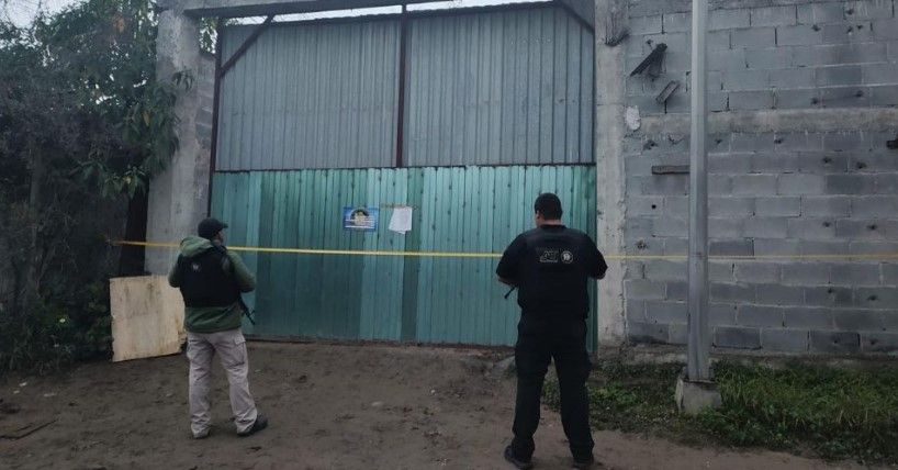 Encuentran dos cuerpos en bodega abandonada en Nuevo León