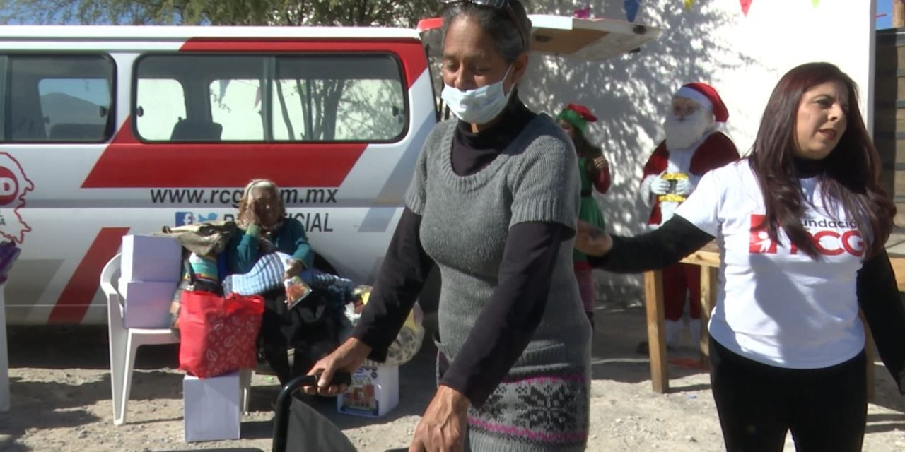 Fundación RCG entrega silla de ruedas; ayudan a joven paciente con distrofia muscular