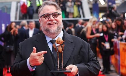 Taylor Swift declara su admiración a Guillermo del Toro y el mexicano así respondió