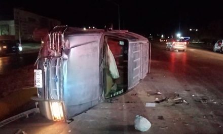 Conductora volcó camioneta donde viajaban en Saltillo; dos menores resultaron con lesiones