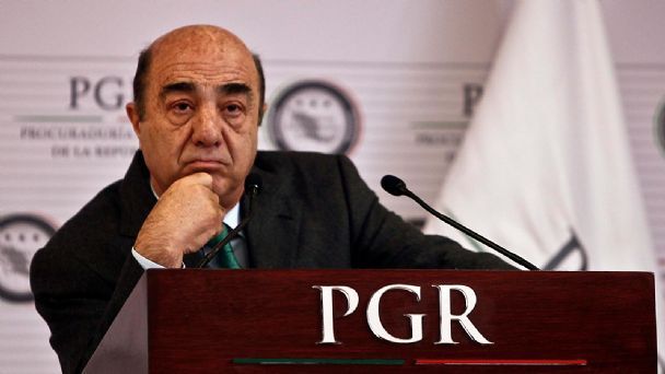 Murillo Karam pedirá prisión domiciliaria por su estado de salud