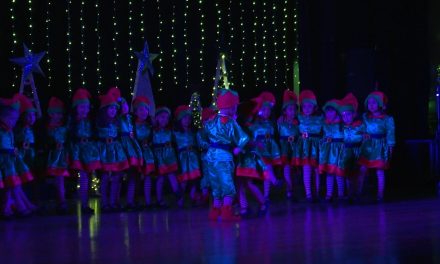 Rescatan la Navidad alumnos de jardines de niños de Saltillo