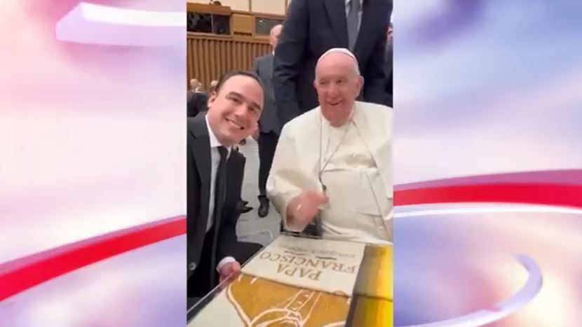 Manolo Jiménez pide al Papa por los Coahuilenses