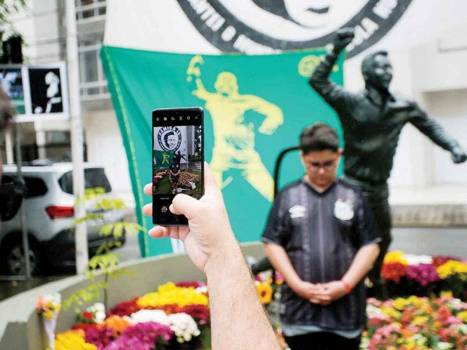 El llanto no alcanza para despedir a Pelé