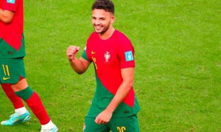 Portugal aplasta a Suiza y pasa a los cuartos de final
