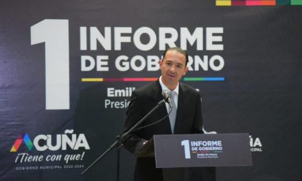 Emilio de Hoyos presenta su Primer Informe