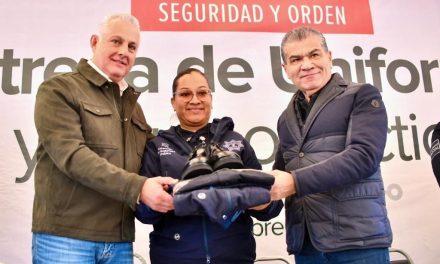 Entregan equipo táctico a Policía de Torreón