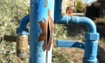 Saltillo: Siguen apareciendo más fugas de agua; medidores y tuberías se dañaron por el frío
