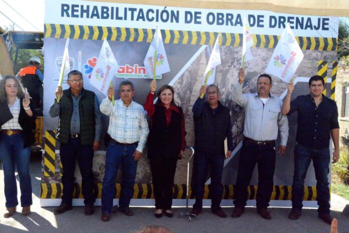 Diana Haro da solución a problemas de drenaje