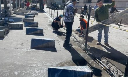Desarrollan trabajos de rehabilitación en andador del Centro Histórico de Torreón