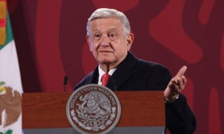 Deuda de Pemex será asumida por la Secretaría de Hacienda: AMLO