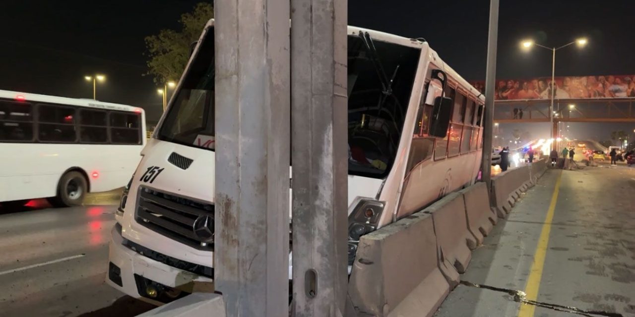 Saltillo: Accidente múltiple en Fundadores provoca caos vial