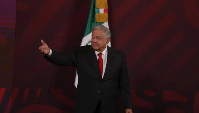 AMLO afirma que el abasto de medicamentos está asegurado hasta el 2024