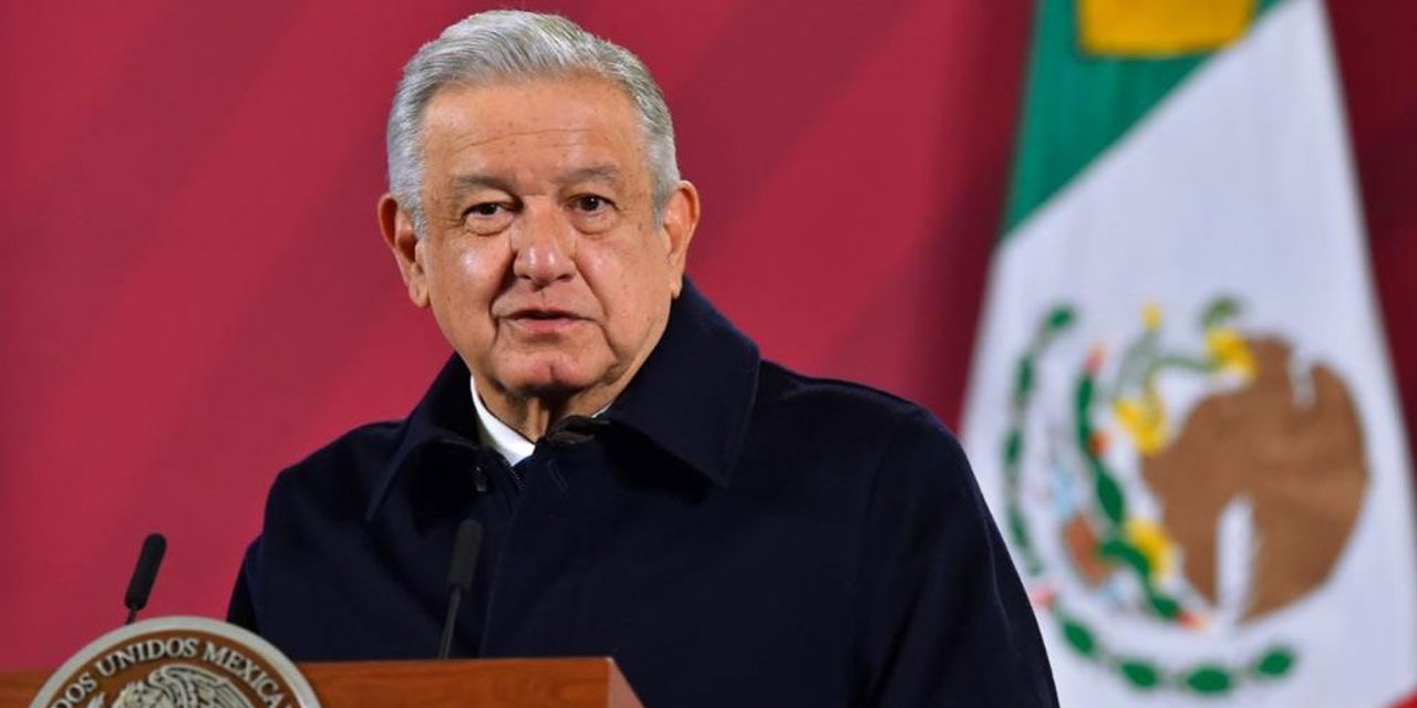 Lamenta López Obrador muerte de coronel en Michoacán